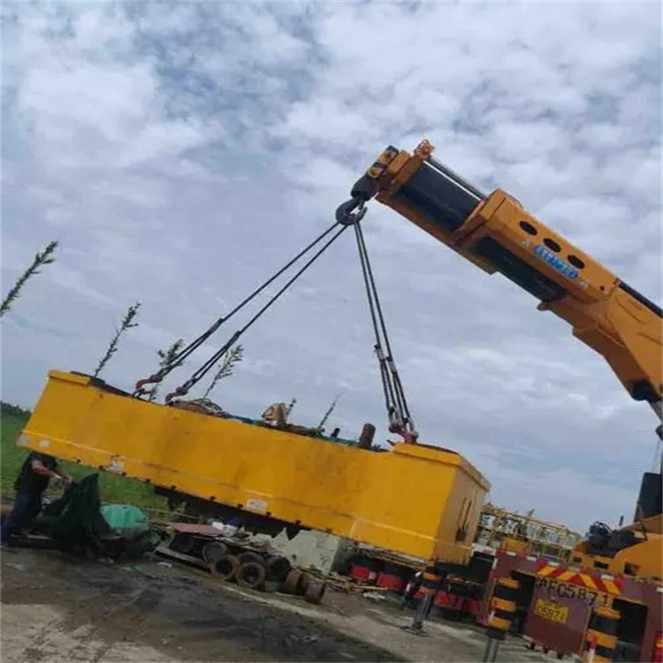 浦北吊车吊集装箱需要多少钱